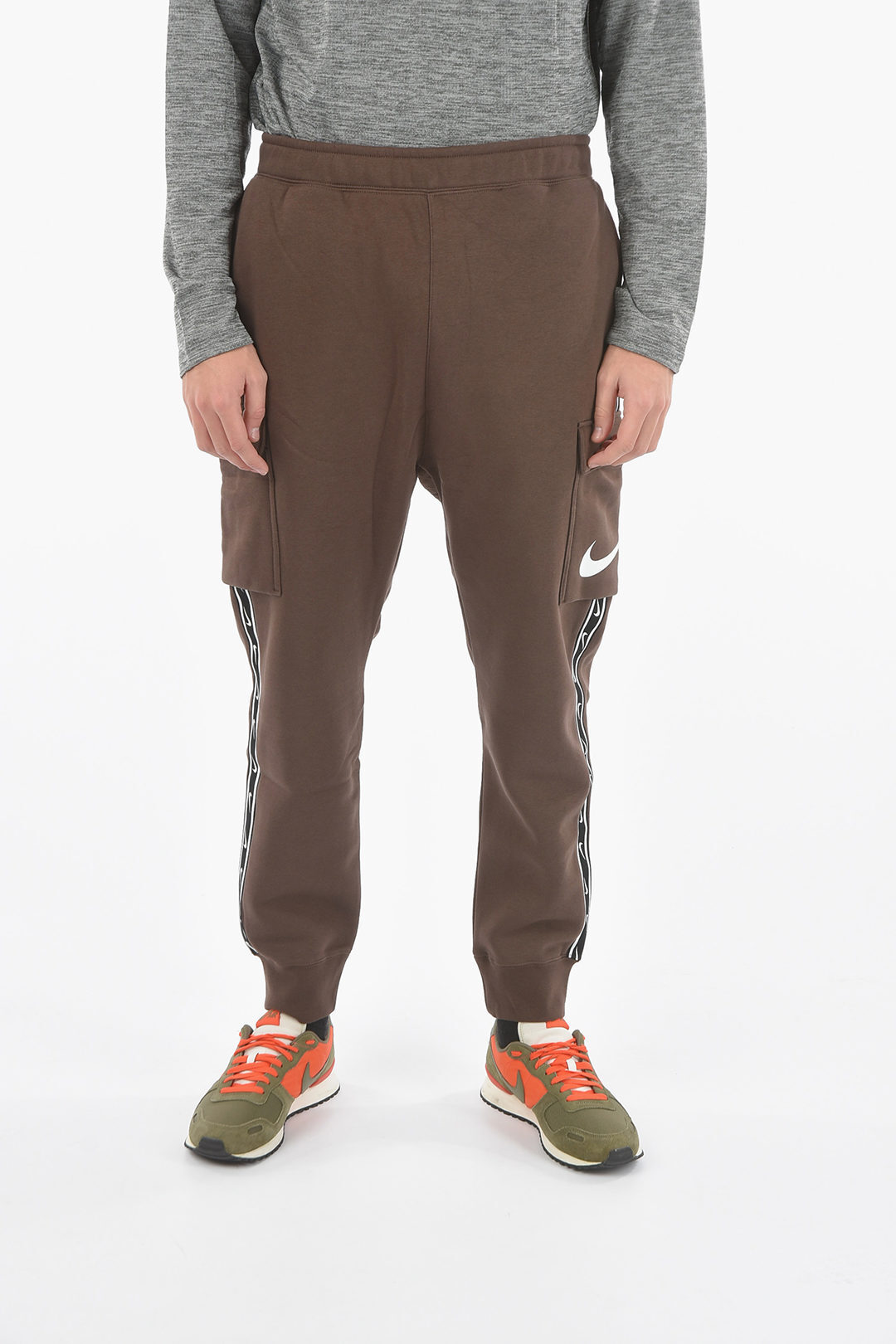 【土日限定クーポン配布中！】 NIKE ナイキ パンツ DX2030-237 メンズ LOGOED SIDE BAND COTTON CARGO JOGGERS 【関税・送料無料】【ラッピング無料】 dk