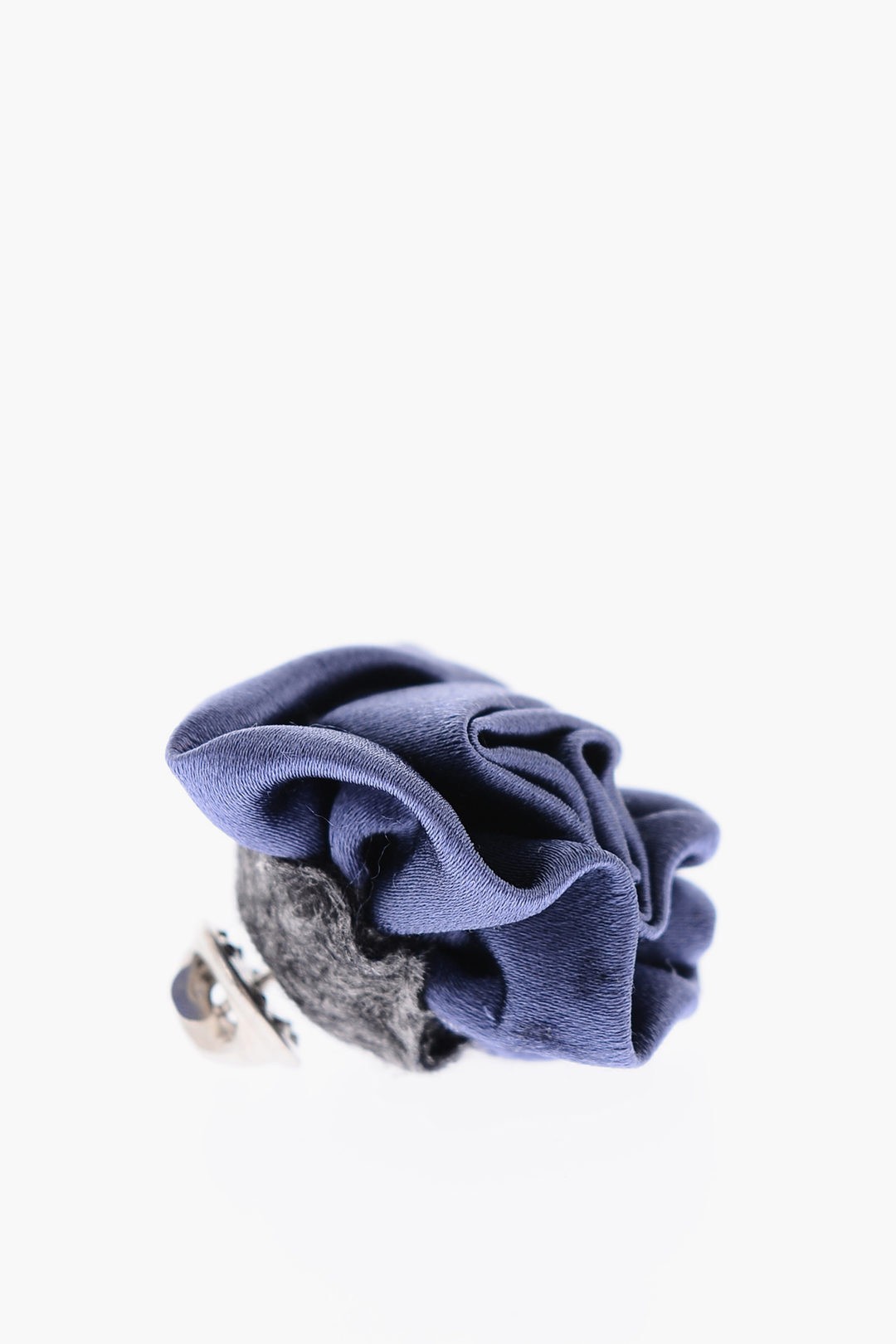 【本日5の付く日ポイント4倍!】 CORNELIANI コルネリアーニ ジュエリー 85HDS1 0120480 004 メンズ SOLID COLOR SILK BLEND BROOCH 【関税・送料無料】【ラッピング無料】 dk