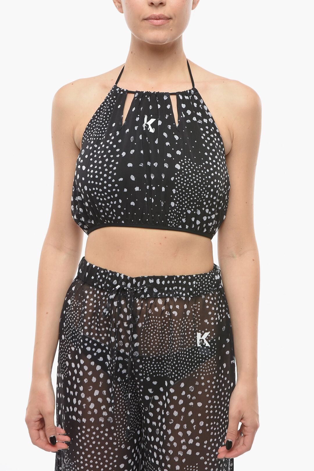 KARL LAGERFELD カール ラガーフェルド トップス KL22WCU08 BLACK レディース PATTERNED HALTERNECK CROP TOP 【関税・送料無料】【ラッピング無料】 dk