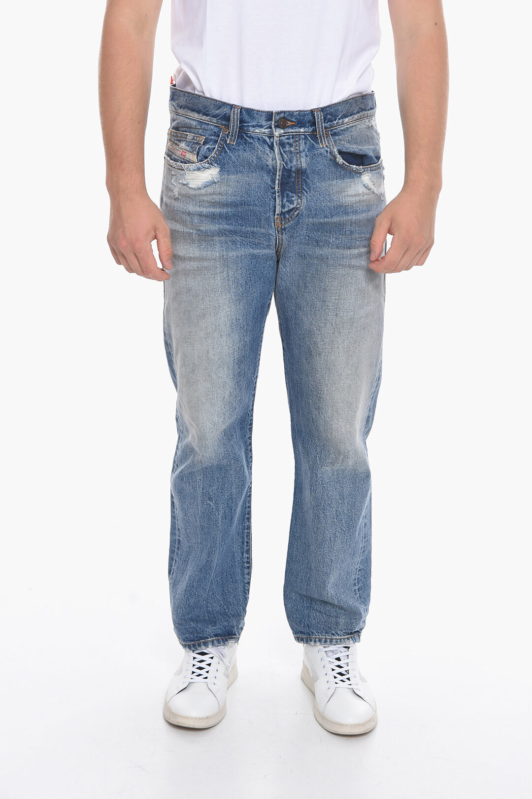 DIESEL ディーゼル デニム A05156 007D1 01 メンズ DISTRESSED DENIMS 2020 D-VIKER WITH LIGHT WASH L..