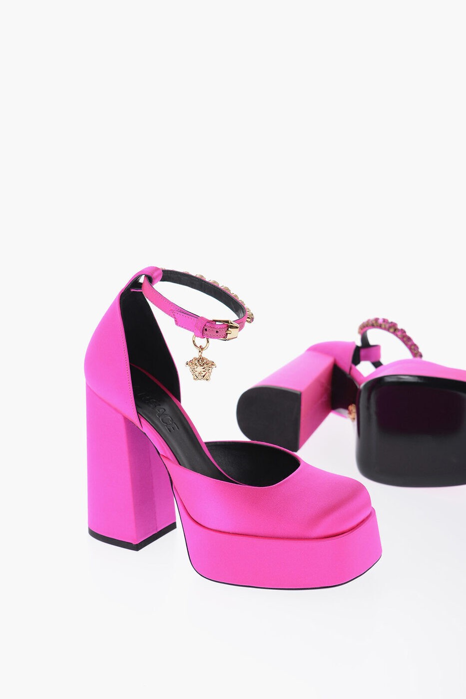 パンプス VERSACE SHOES (10125791A10019 1D06V) 楽天市場】ヴェルサーチ(パンプス|レディース靴):靴の通販