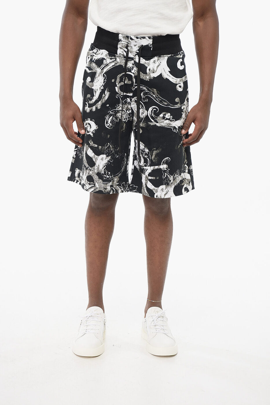 륵 VERSACE ܥ ѥ  Trousers JEANS COUTURE BRUSHED COTTON SHORT...