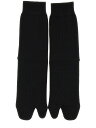 【15,000円以上1,000円OFF!!】 MAISON MARGIELA メゾン マルジェラ ブラック BLACK ソックス レディース 春夏2024 314111 【関税・送料無料】【ラッピング無料】 el