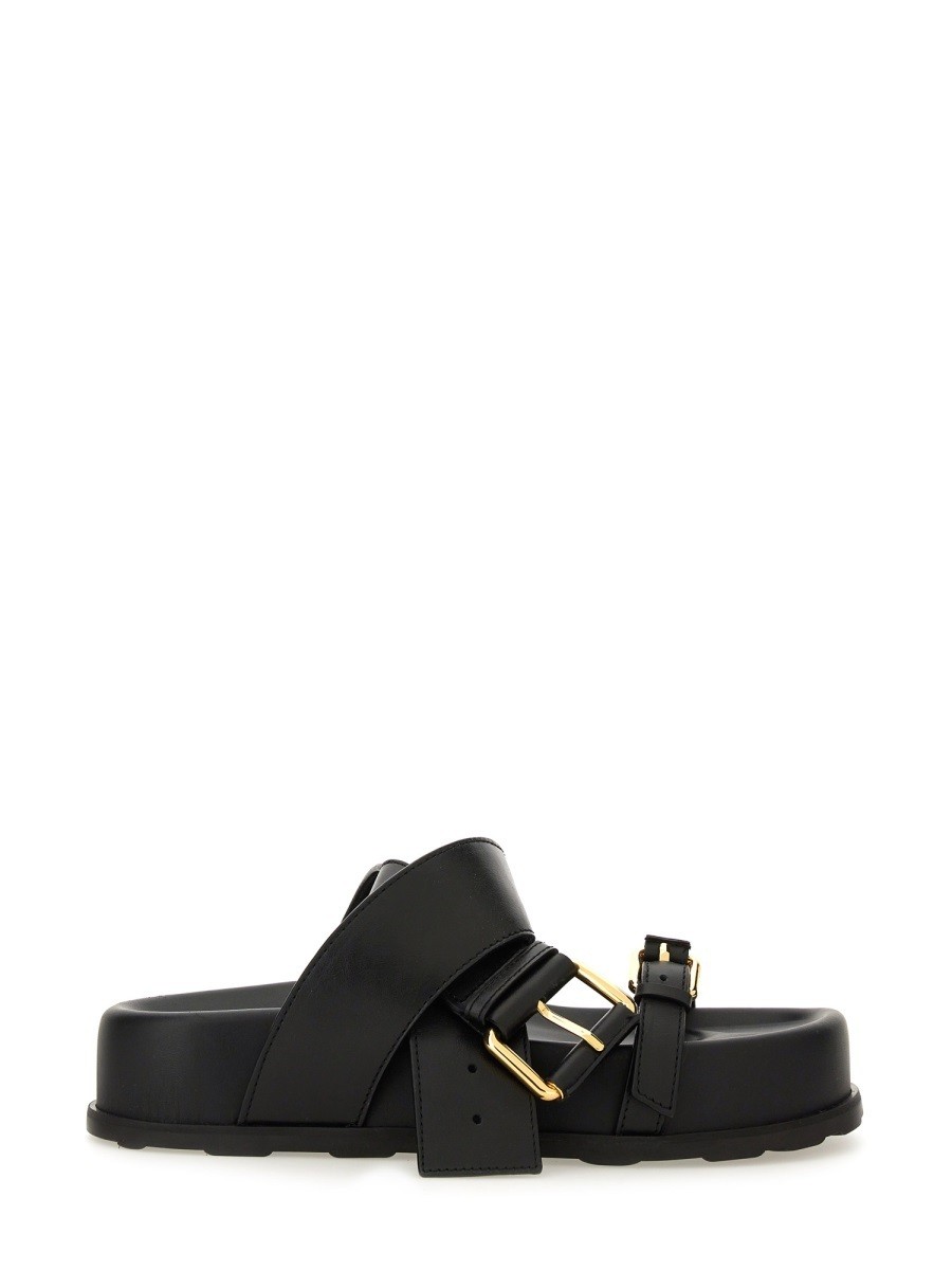 サンダル・ミュール Moschino SS24 LEATHER SANDAL (32143796_0224) 楽天市場】モスキーノ(サンダル|レディース靴):靴の通販