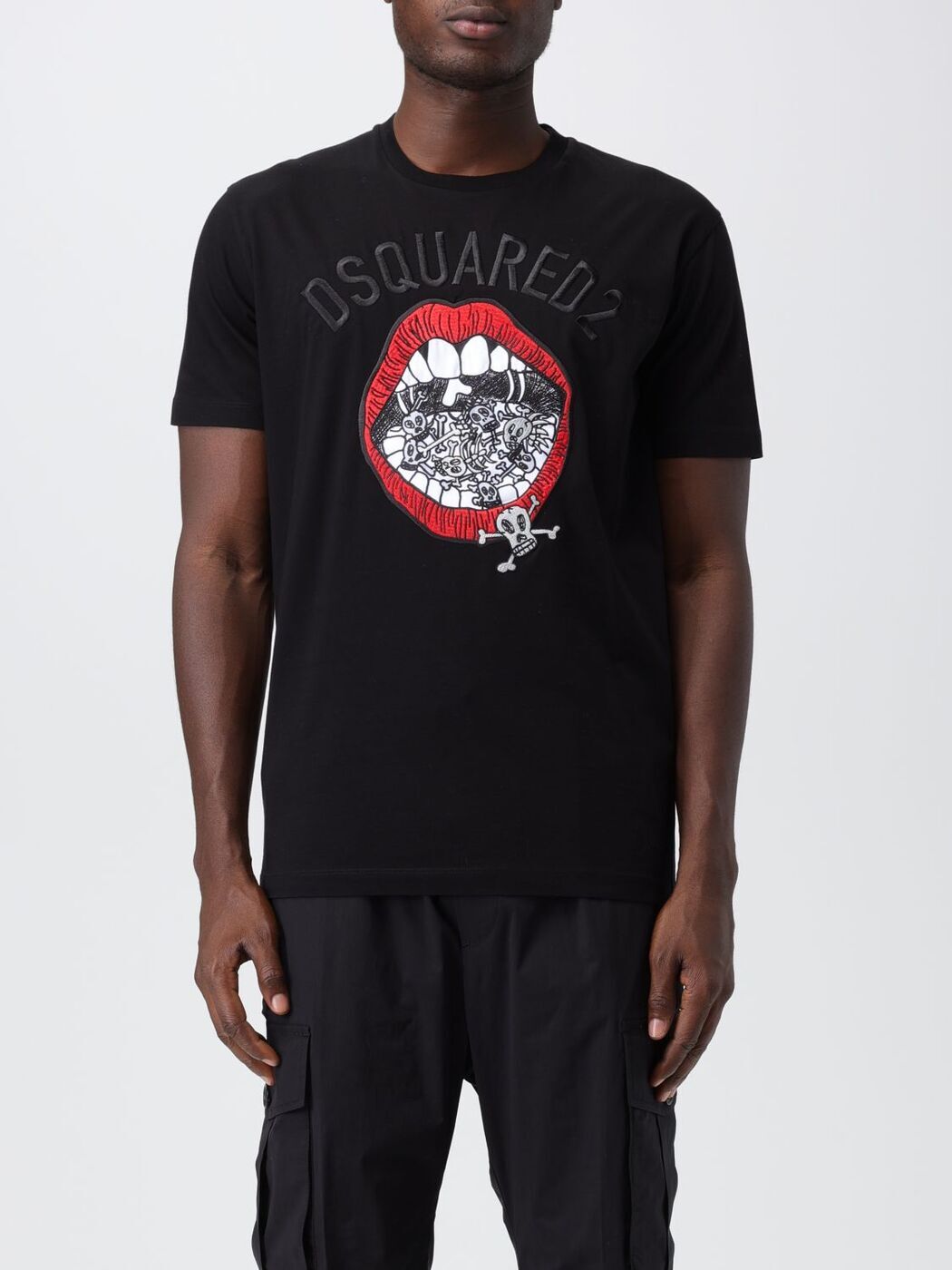 【土日限定クーポン配布中！】 DSQUARED2 ディースクエアード ブラック Black Tシャツ メンズ 秋冬2023 S71GD1347S23009 【関税・送料無料】【ラッピング無料】 gi