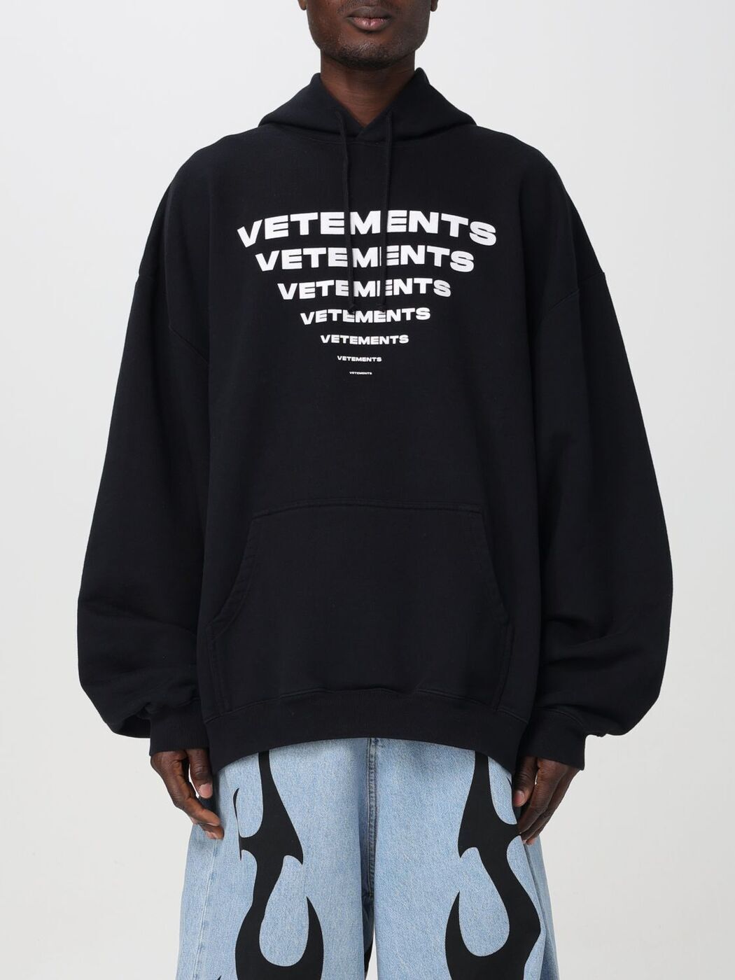 VETEMENTS ヴェトモン ブラック Bla...の商品画像