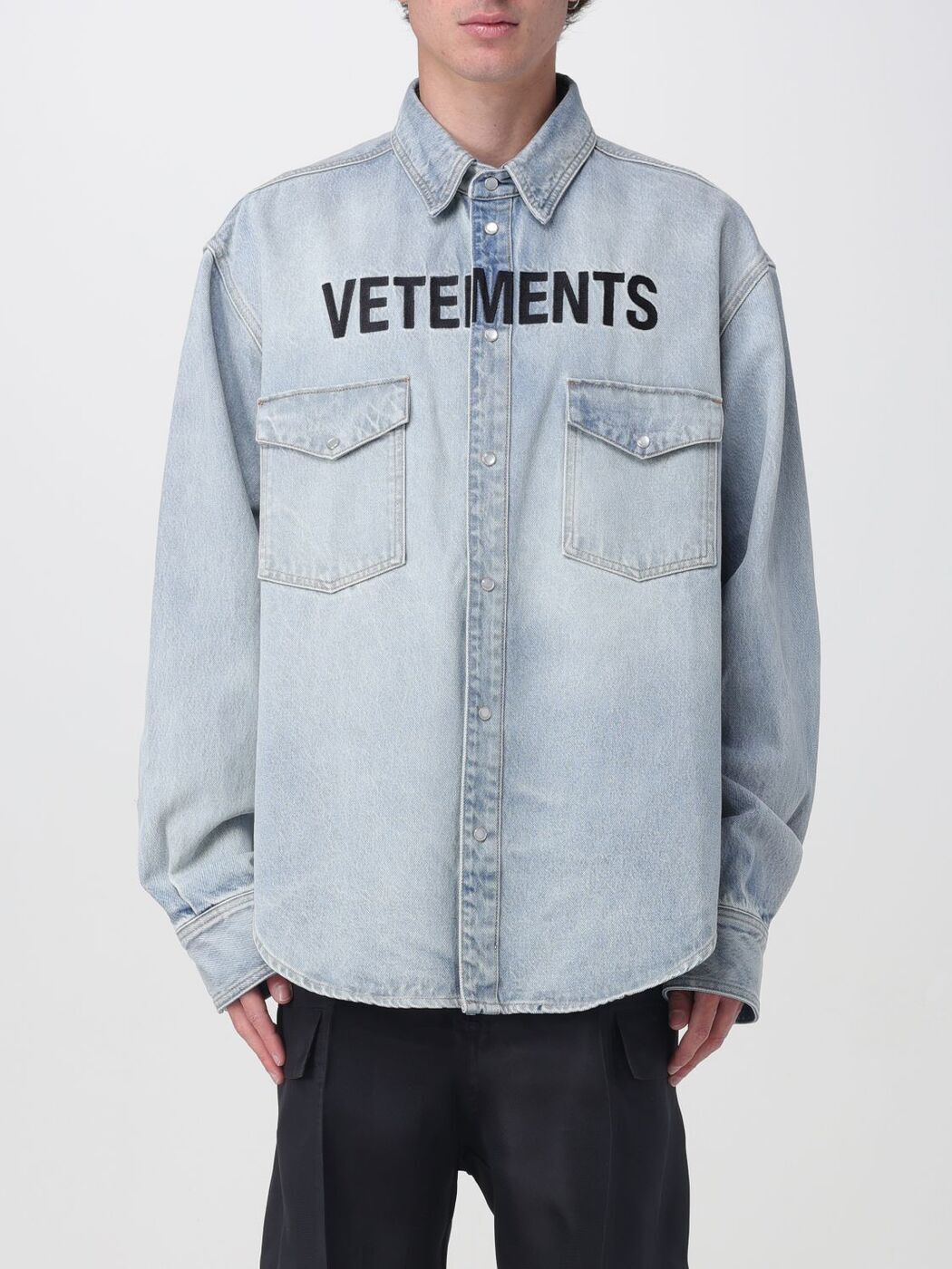 楽天市場】vetements(ブランドヴェトモン)(カジュアルシャツ 楽天市場】vetements(ブランドヴェトモン)(カジュアルシャツ