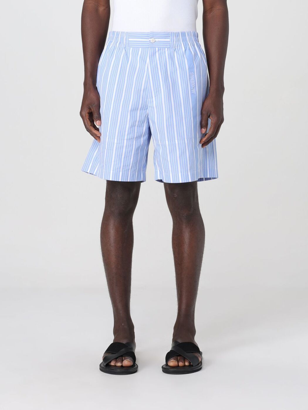 楽天BRANDSHOP・クラージュ楽天市場店【本日ポイント最大4倍!!】 ジャックムス JACQUEMUS ショーツ メンズ Shorts 255PA1381691 Gnawed Blue 関税 送料無料 ラッピング無料 2025SS gi