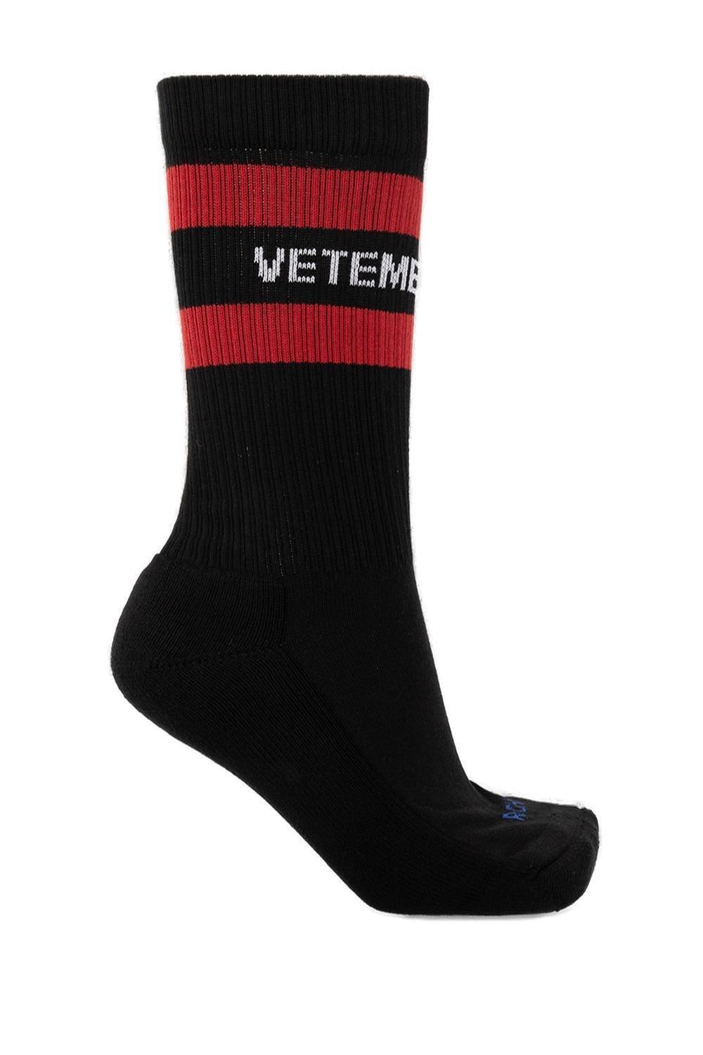 VETEMENTS ヴェトモン ソックス メンズ 春夏2023 UE63SO100B_BLACKRED 【関税・送料無料】【ラッピング無料】 ia