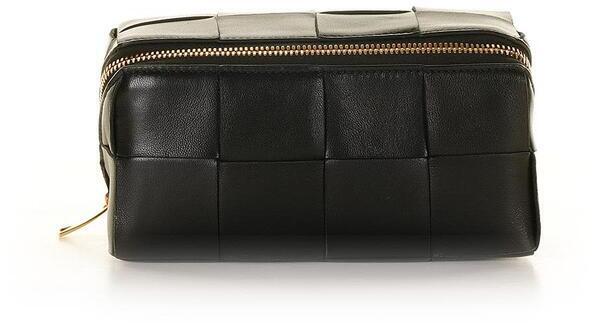 ボッテガヴェネタ   レディースバッグ BOTTEGA VENETA ボッテガ ヴェネタ ブラック BLACK クラッチバッグ レディース 秋冬2023 766035 VCQC08425 【関税・送料無料】【ラッピング無料】 ia