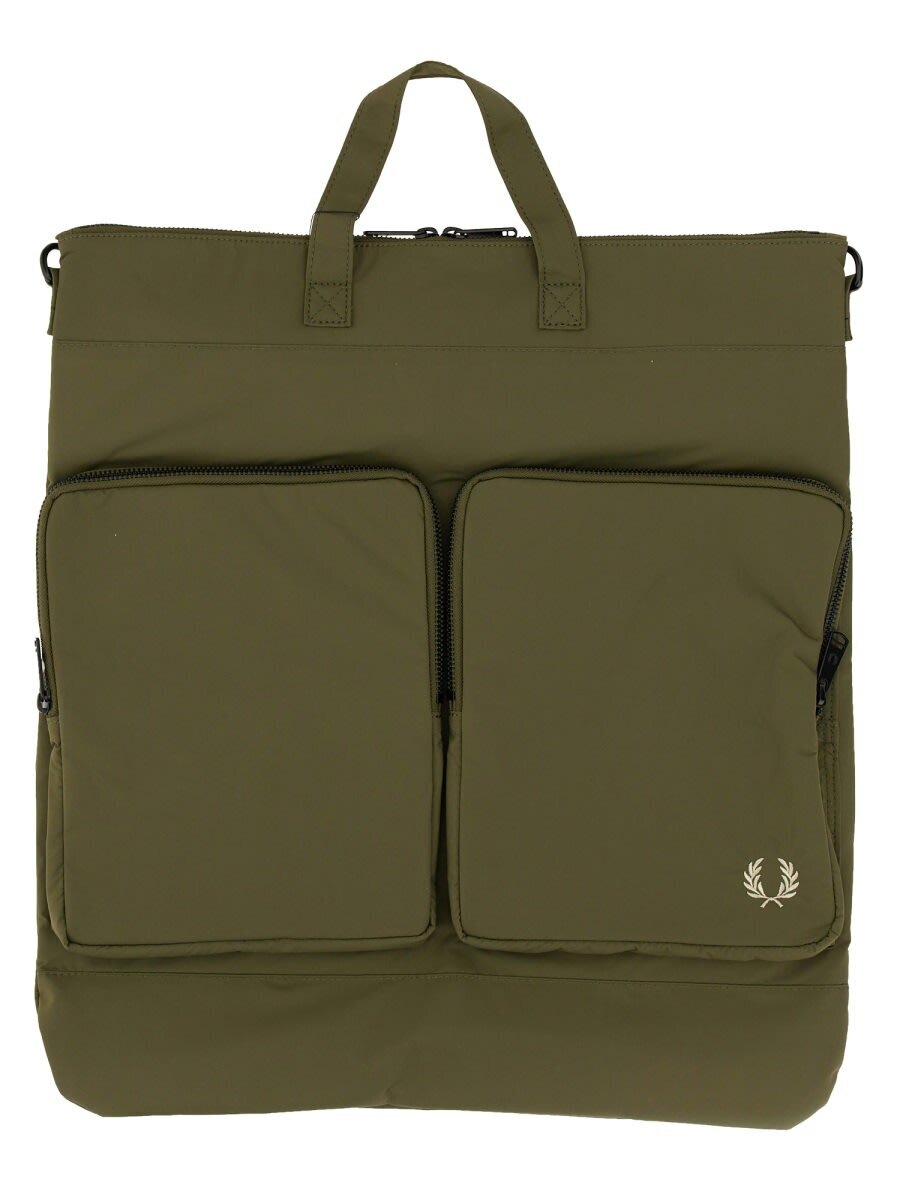 FRED PERRY フレッド ペリー グリーン MILITARY GREEN トートバッグ メンズ 春夏2024 FP-L7265-49_V71 【関税 送料無料】【ラッピング無料】 ia