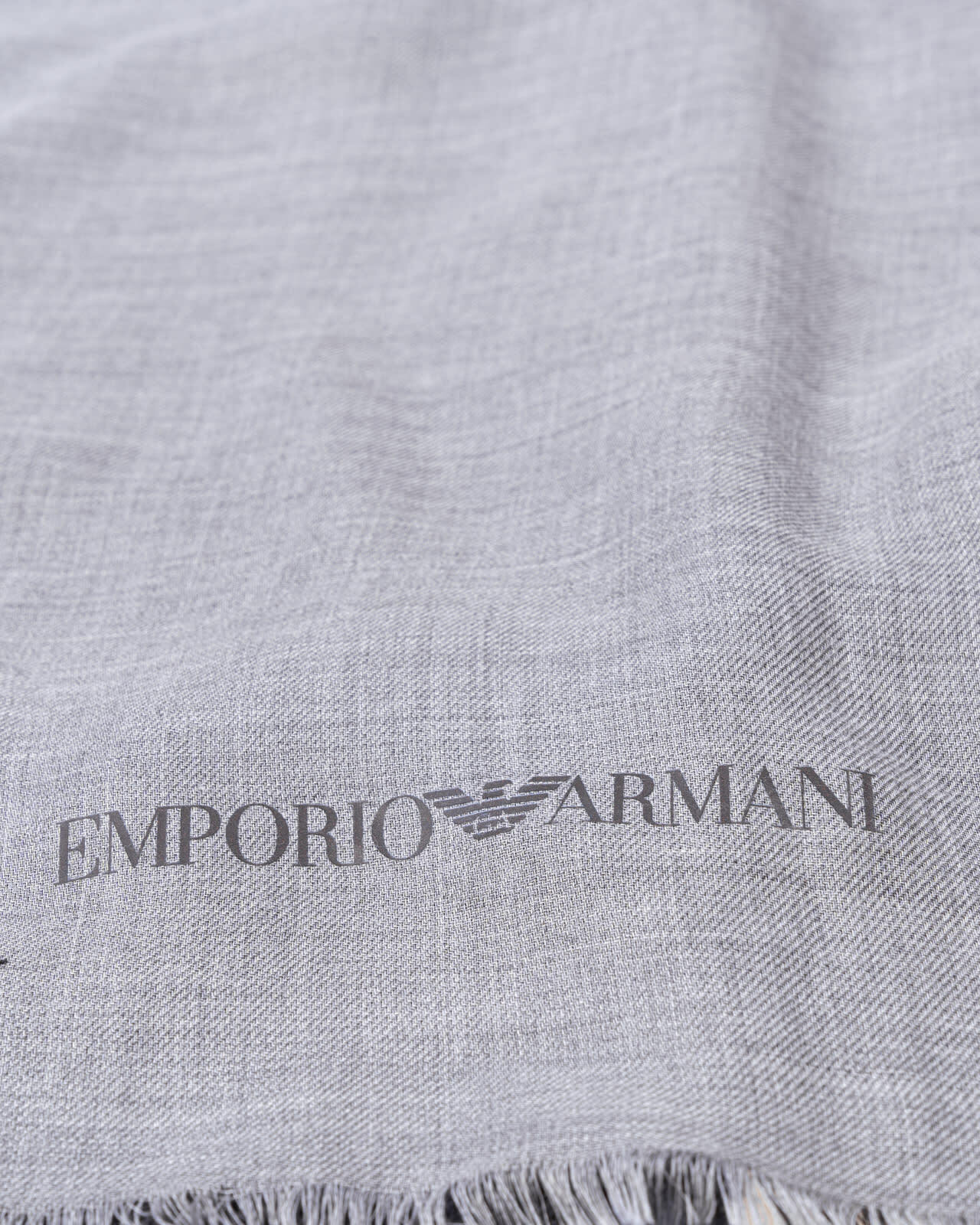 y1̓Gg[Ń|Cg3{Iz EMPORIO ARMANI G|I A}[j O[ Grey t@bV Y H~2023 625243 3F346 00044 y֐ŁEzybsOz ia