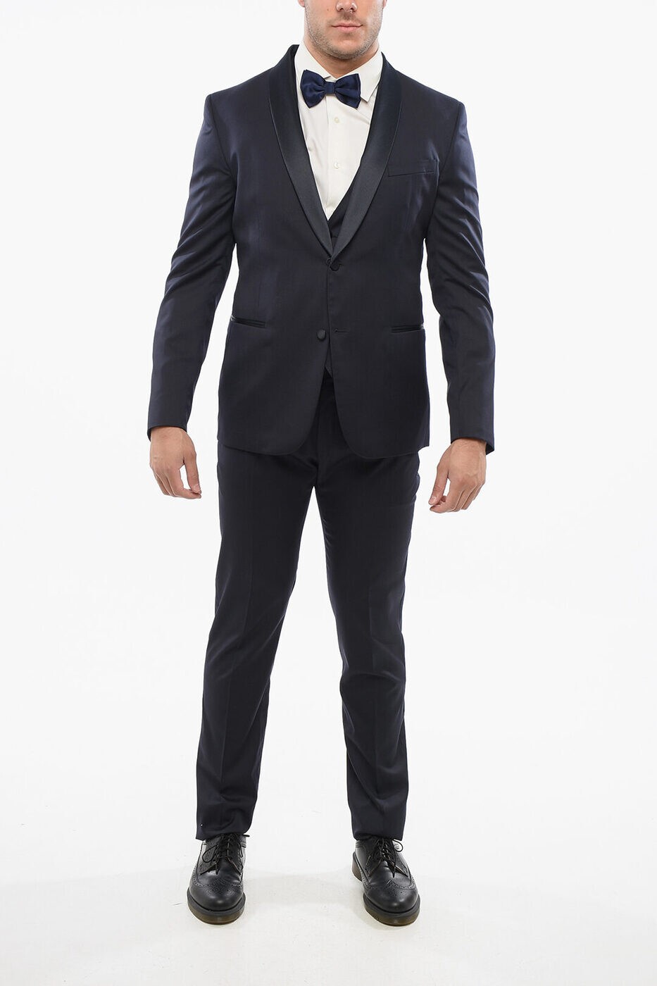 コルネリアーニ CORNELIANI フォーマル スーツ メンズ ブルー Formal Outfits 898Z75 2168250 001 関税 送料無料 ラッピング無料 2026SS dk
