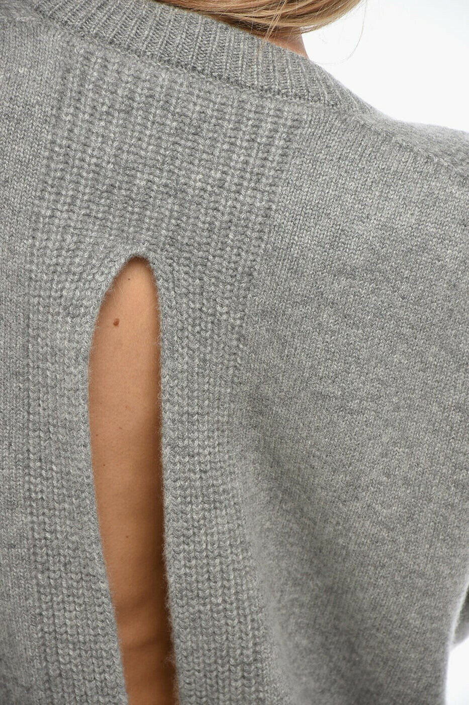 �����ե��� SA SU PHI ���롼�ͥå������ѡ� �˥åȥ����� ��ǥ����� ���졼 Crew neck jumpers W24607 0951 ���� ����̵�� ��åԥ�̵�� 2026AW dk