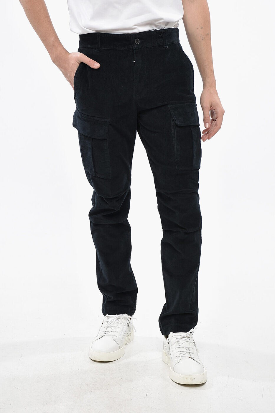 楽天BRANDSHOP・クラージュ楽天市場店ディーゼル DIESEL パンツ メンズ ブラック Cargo trousers A13973 RQKAL 8HM 関税 送料無料 ラッピング無料 2025AW dk