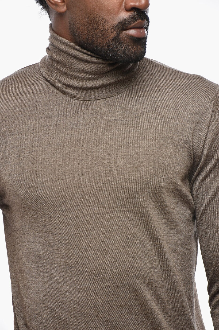 �ޡ��� MALO ���롼�ͥå������ѡ� �˥åȥ����� ��� �֥饦�� Crew neck jumpers UMC004 F1Z25 E2623 ���� ����̵�� ��åԥ�̵�� 2026AW dk