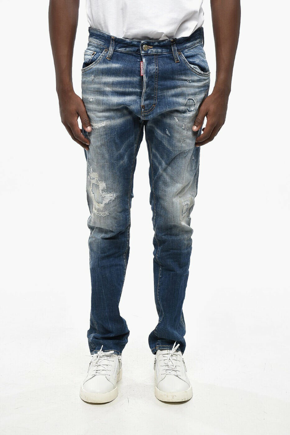 ディースクエアード DSQUARED2 レギュラーフィットジーンズ デニム メンズ ブルー Regular fit jeans S74LB1585 S30664 470 関税 送料無料 ラッピング無料 2025AW dk