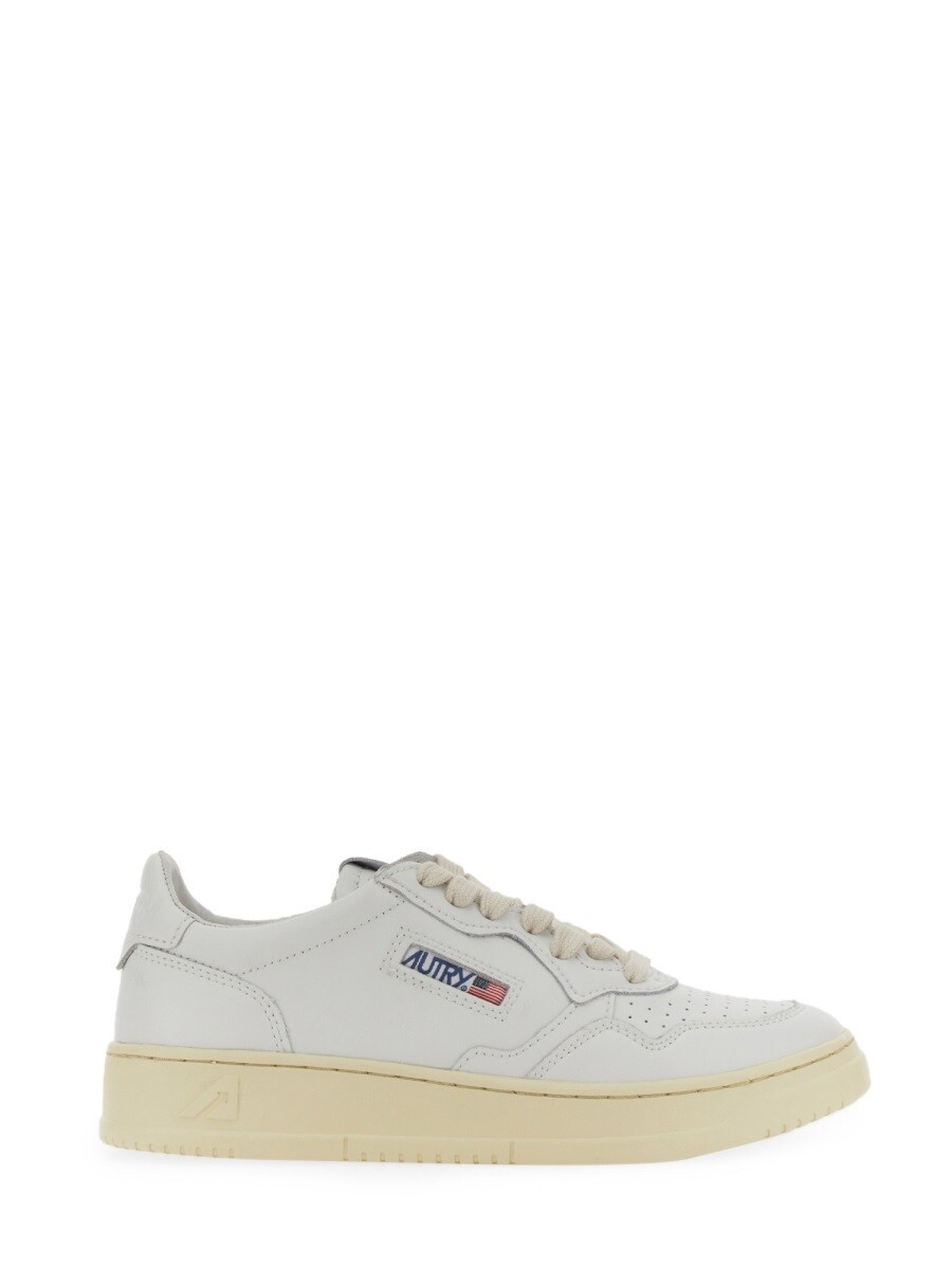 Rakuten - AUTRY スニーカー レディース ホワイト Sneakers 402858 関税 送料無料 2026SS el