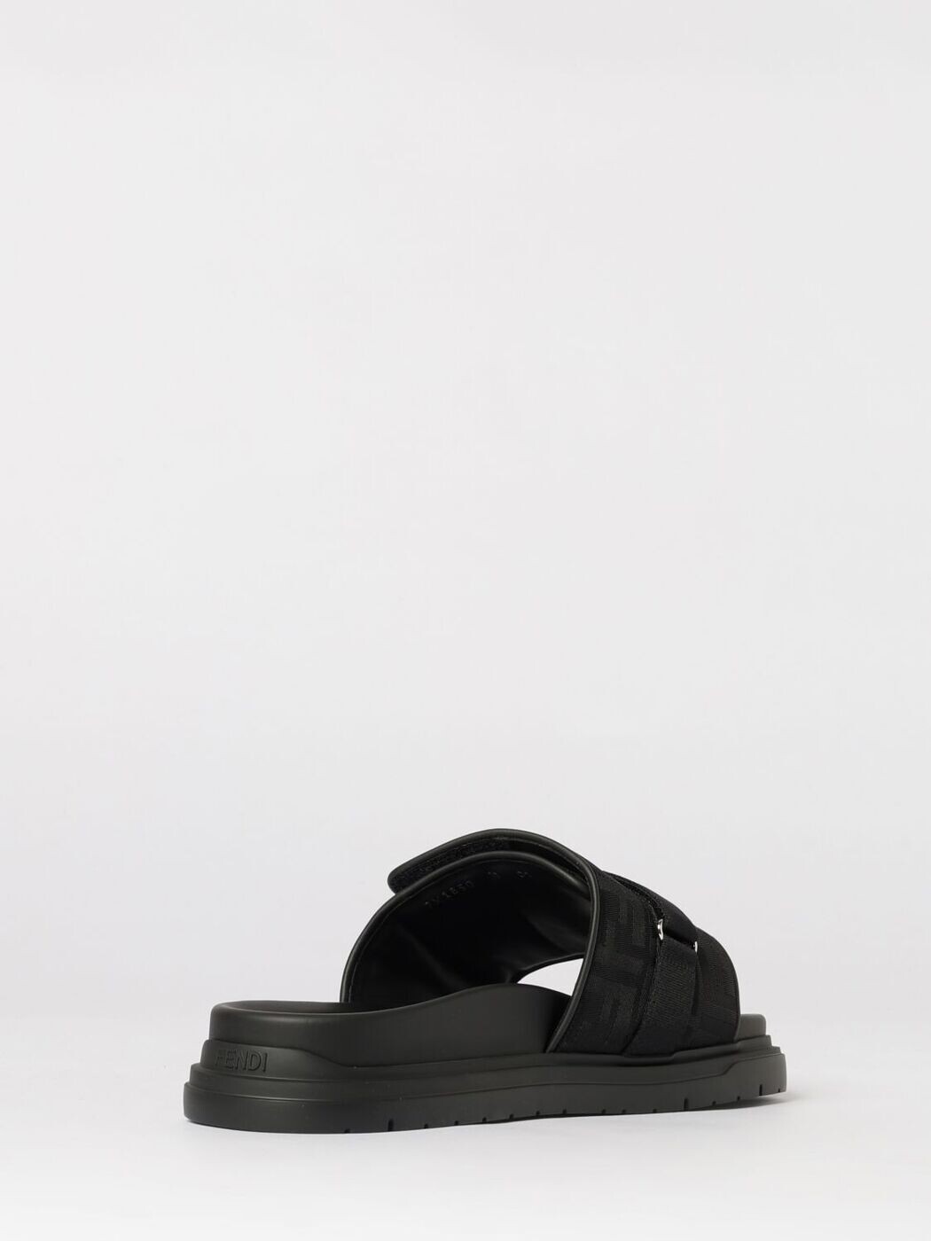 �ե���ǥ� FENDI �ե�åȥ��塼�� ������� ��� �֥�å� Flat Shoes 7X1850AOMF ���� ����̵�� ��åԥ�̵�� 2026SS gi