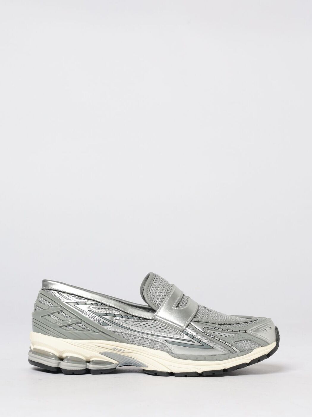 NEW BALANCE - ニューバランス NEW BALANCE スニーカー メンズ シルバー Sneakers U1906LAE ~ 関税 送料無料 2026SS gi
