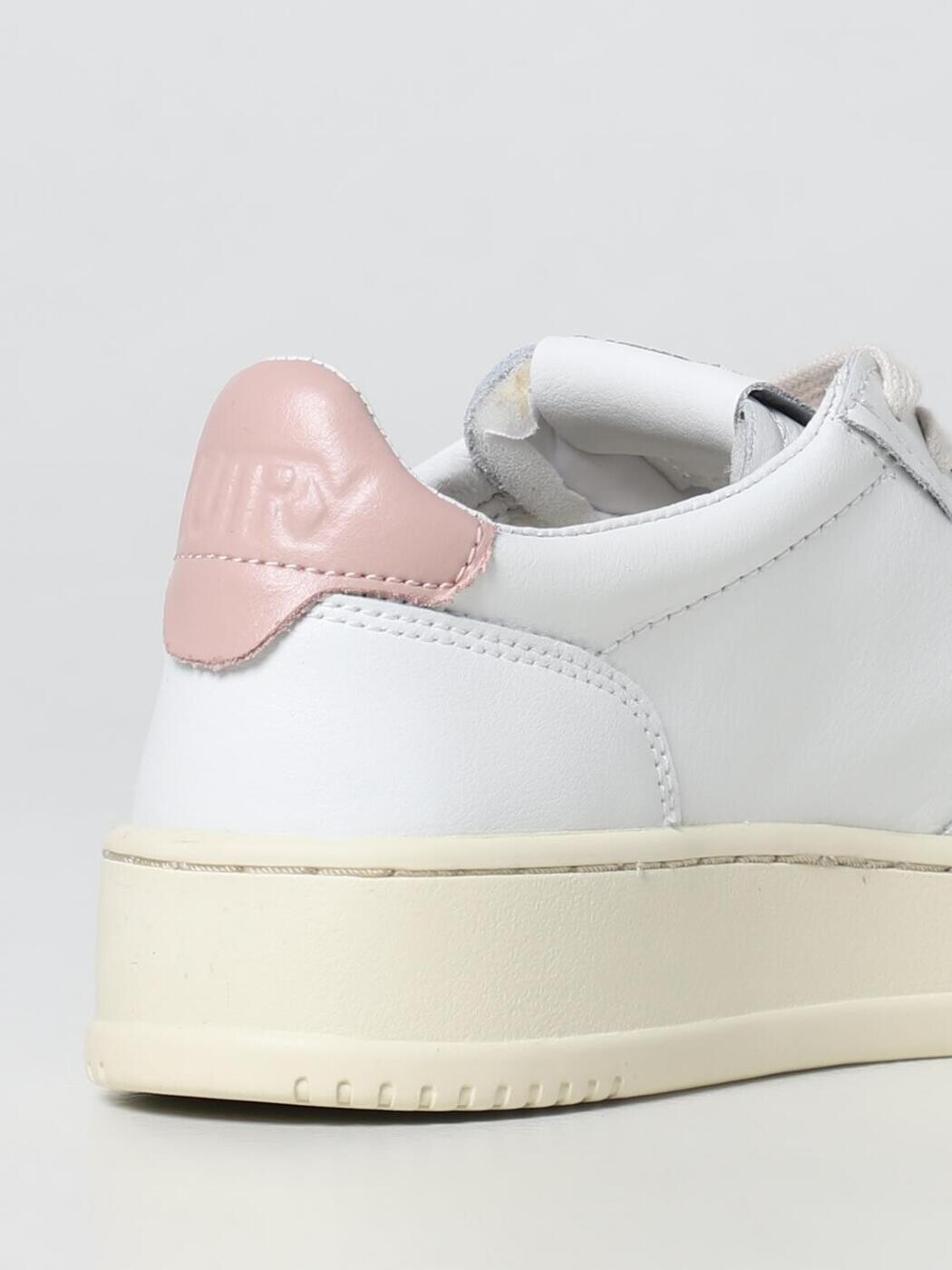 AUTRY ���ˡ����� ��ǥ����� �ԥ� Sneakers AULWLL16 ~ ���� ����̵�� ��åԥ�̵�� 2026SS gi