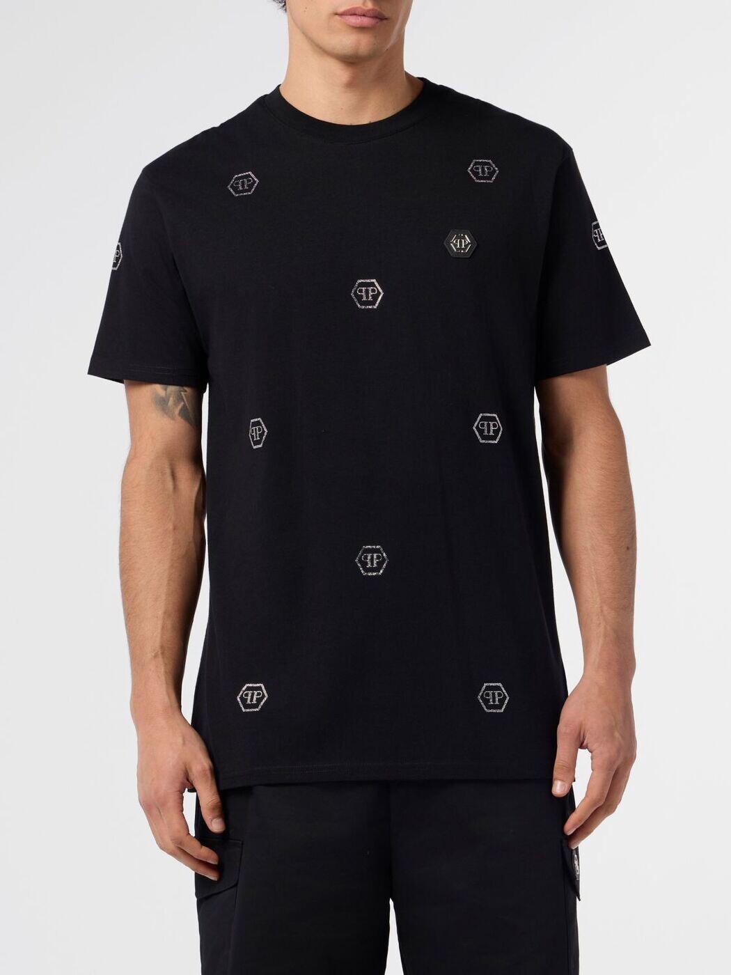 Rakuten - フィリップ プレイン PHILIPP PLEIN Tシャツ メンズ ブラック T-shirts SAFCMTK8730PJY002N 関税 送料無料 2026SS gi