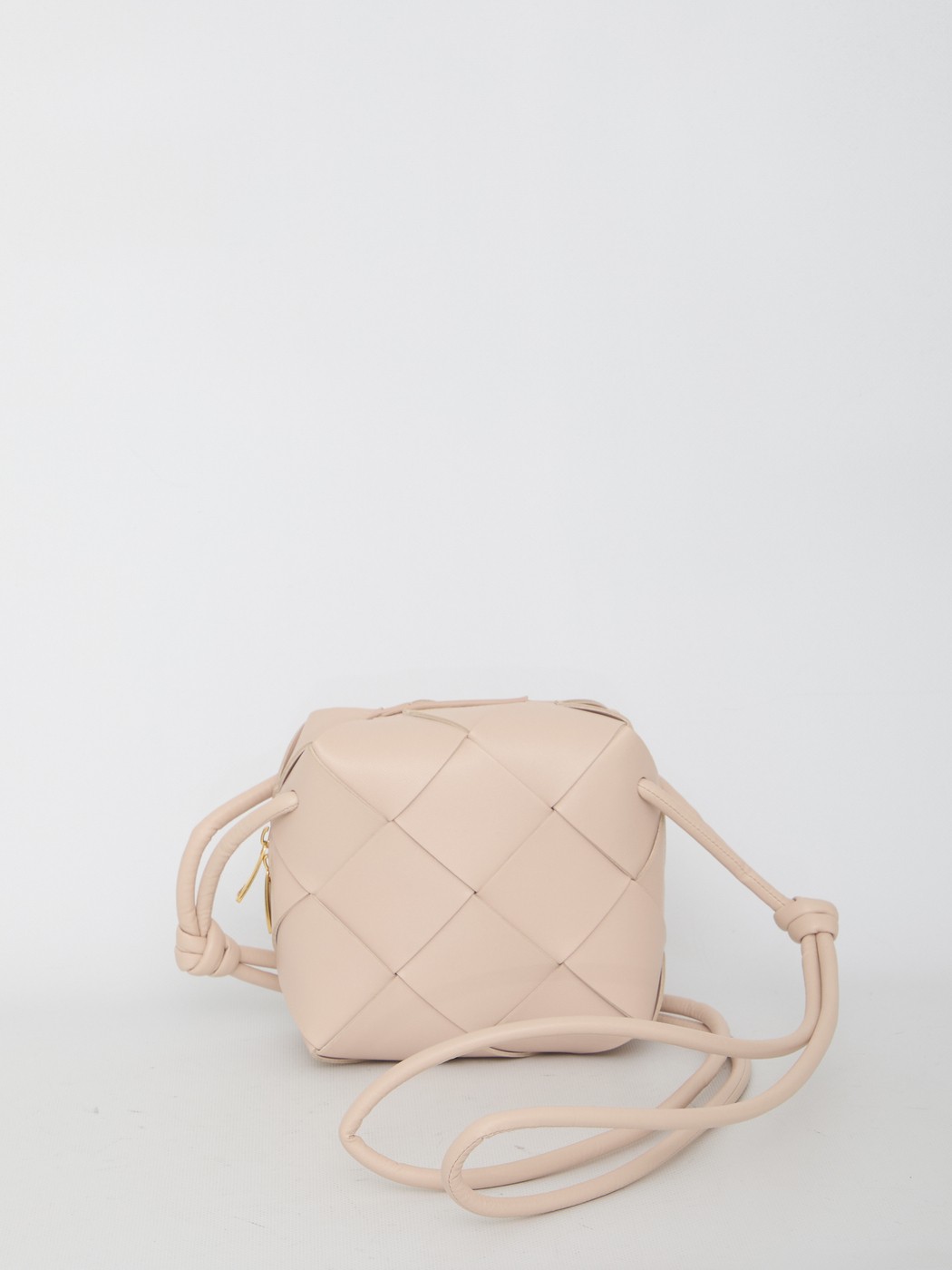 【土日限定クーポン配布中！】 BOTTEGA VENETA ボッテガ ヴェネタ ピンク PINK バッグ レディース 春夏2024 701915 【関税・送料無料】【ラッピング無料】 le