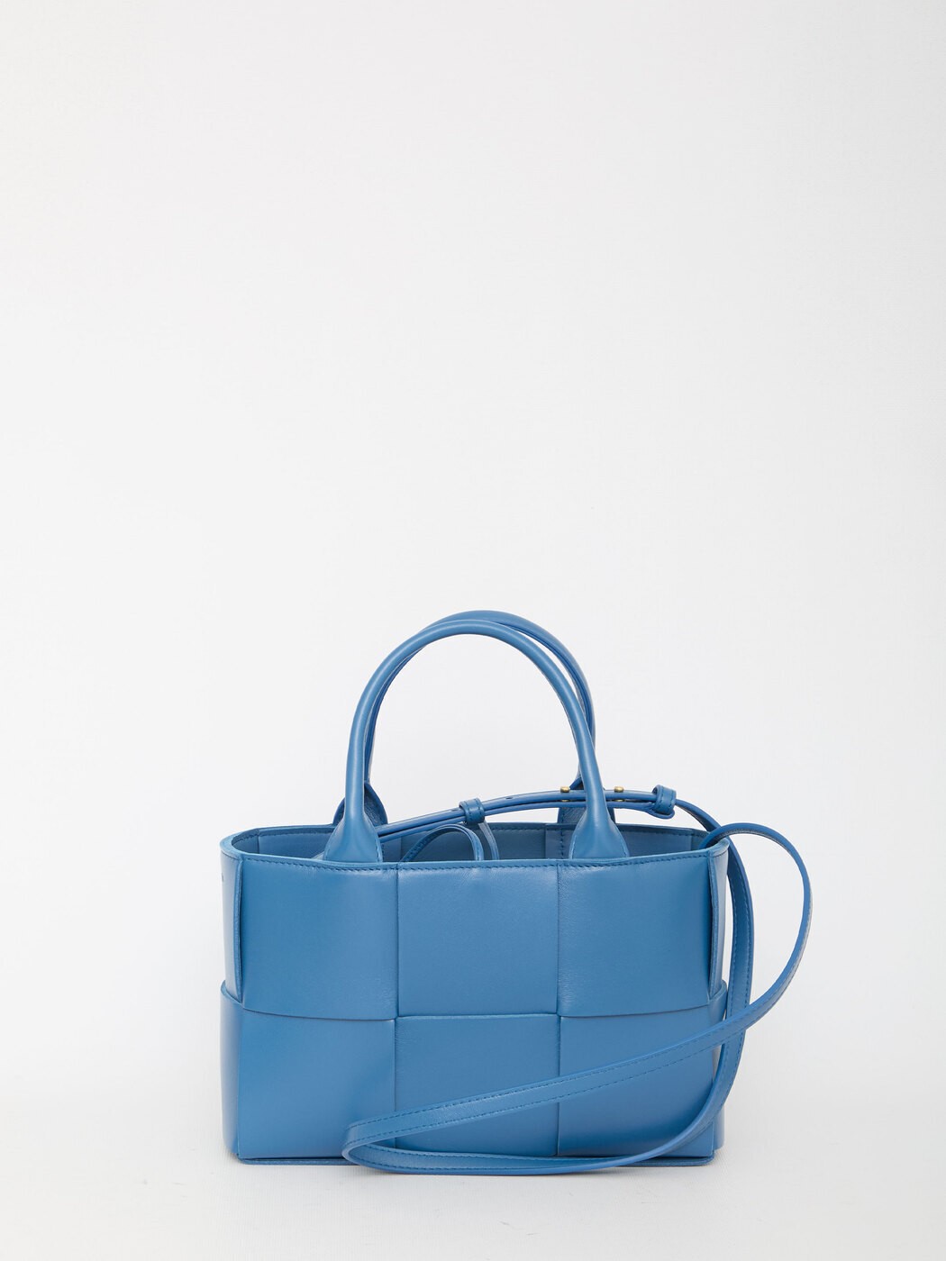 【土日限定クーポン配布中！】 BOTTEGA VENETA ボッテガ ヴェネタ ブルー BLUE バッグ レディース 春夏2024 709337 【関税・送料無料】【ラッピング無料】 le