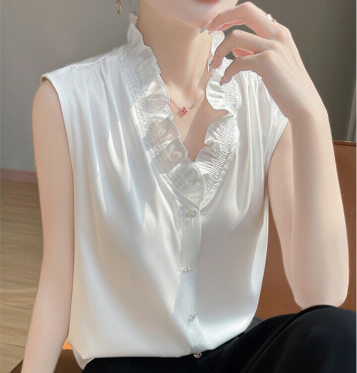 Sleeveless - フリル襟 ブラウス レディース ノースリーブ シャツ Vネック フェミニン 上品 無地 白 黒 ベージュ とろみ素材 オフィスカジュアル 通勤 春 夏 秋 きれいめ トップス おしゃれ 韓国風 インナー 大人可愛い 体型カバー