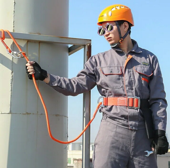 樂天商城 - 新品落下防止 胴ベルト型 安全帯 ランヤード 剣クロムメッキフック 2m 作業工具 高強度 合金鋼 ポリプロピレン繊維製 bq1638