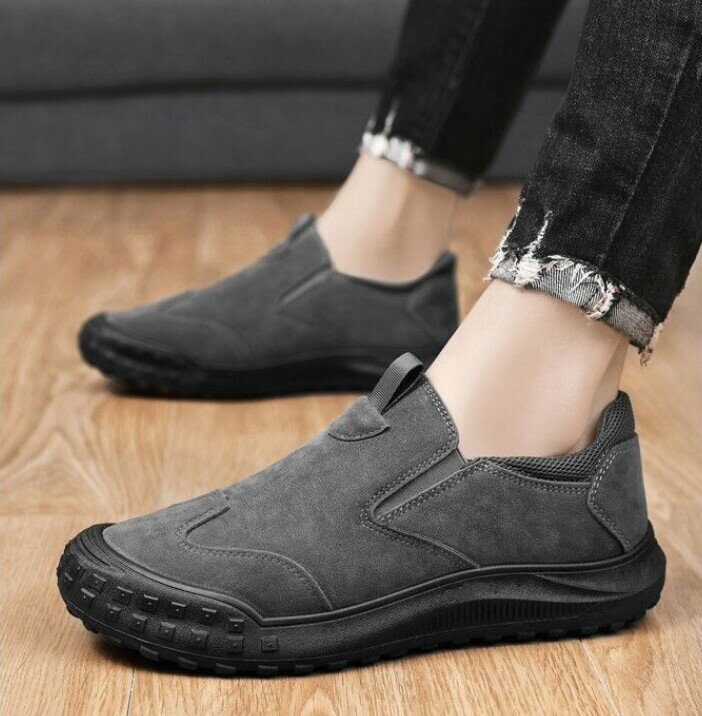 スリッポン メンズ シューズ 軽量 すべりにくい 防滑 クッション 通気 PU スエード調 カジュアル 黒 グレー カーキ 24.5-27.0cm 仕事 旅行 ウォーキング 立ち仕事 疲れにくい ローファー風