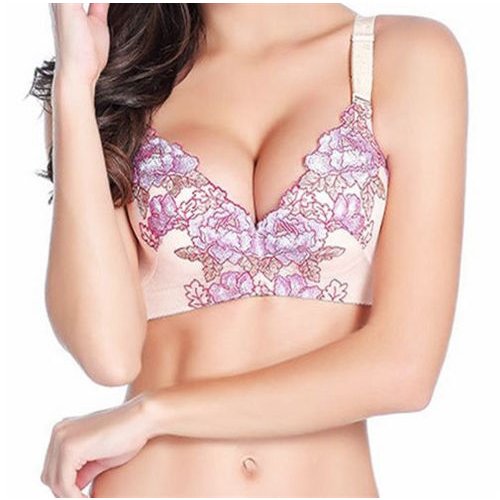 ★★ とても豪華な花模様刺繍 極厚ウォーターバッグブラ 小さな胸向き ベージュ