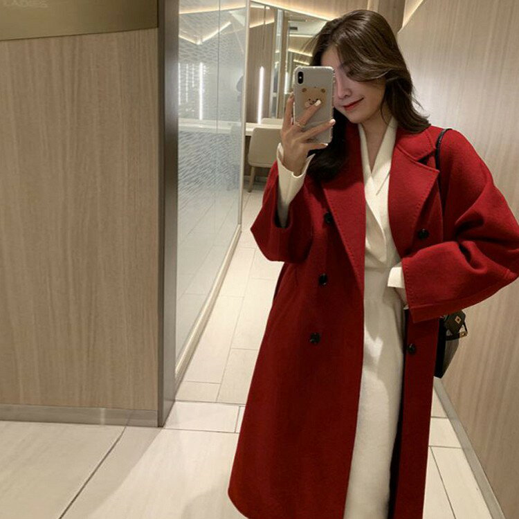 商品名コート レディース アウター チェスターコート ロング丈 ジャケット 長袖 秋冬カラーブラック,赤錆色,駱駝色サイズS,M,L素材ウールご注意●色合いはモニター環境により若干の誤差が出ます。●サイズは平置きサイズとなりますので測り方に...