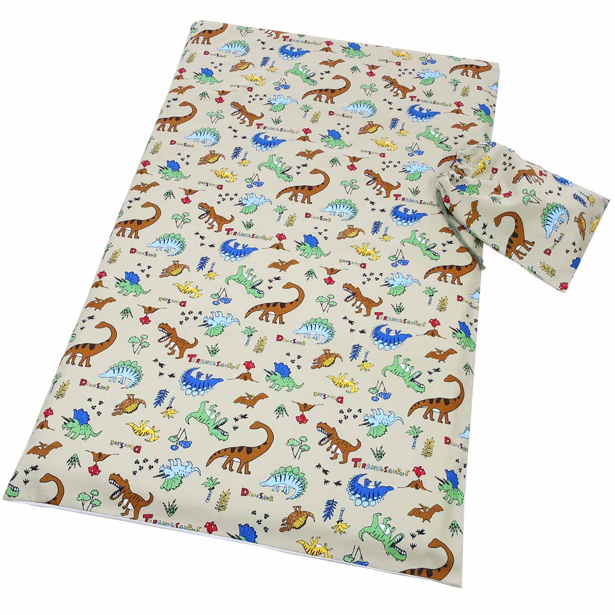 お昼寝敷きふとんカバー の他の商品はこちら 品名 -item name- お昼寝敷きふとんカバー 巾着袋付き スペック -spec- ・お昼寝敷きふとんカバー サイズ：約75×125cm（中芯：70×120×3cm用） 組成：表地／綿100％（オックス 柄）　裏地／綿100％（無地ホワイト） 開閉形状：サイドファスナータイプ（100cmYKKファスナー使用） 名前記入用タグ：なし ・巾着袋サイズ：約37×26cm組成：綿100％（柄） メーカー：フジキ 区分：日本製 特長：ノンキャラクターですので、キャラクター以外のお昼寝布団カバーをお探しの方におすすめです。 表地は、しっかりとした生地のオックス生地（綿100％）を使用しております。 安心・高品質の日本製。 ご家庭でお洗濯できます。 店長からの一言 -advice- 厚さ3cmの固わた敷き布団用となっております。 特に厚さ5cmの固わた敷き布団には非対応ですので、ご注意ください。 当店販売のお昼寝敷き布団は、綿わた敷きふとんを含めて全て対応可能ですので、ご安心ください。 開閉形状がファスナータイプで、セッティング時間がヒモよりも短縮されますが、劣化速度はヒモよりも速い傾向にあります。 ご注文の前に -knowledge- この商品ページは、 お昼寝敷きふとんカバー のお買い上げとなります。 + この商品をお探しのお客様が検索される用語 + - （）内の用語は、同様の語意です。 - お昼寝敷きふとんカバー （ お昼寝敷き布団カバー お昼寝敷ふとんカバー お昼寝敷布団カバー お昼寝ふとんカバー お昼寝布団カバー お昼寝敷きカバー お昼寝敷カバー お昼寝カバー ふとんカバー 布団カバー カバー ） お昼寝用敷きふとんカバー （ お昼寝用敷き布団カバー お昼寝用敷ふとんカバー お昼寝用敷布団カバー お昼寝用ふとんカバー お昼寝用布団カバー お昼寝用敷きカバー お昼寝用敷カバー お昼寝用カバー ふとん用カバー 布団用カバー ） お昼ね敷きふとんカバー （ お昼ね敷き布団カバー お昼ね敷ふとんカバー お昼ね敷布団カバー お昼ねふとんカバー お昼ね布団カバー お昼ね敷きカバー お昼ね敷カバー お昼ねカバー ） お昼ね用敷きふとんカバー （ お昼ね用敷き布団カバー お昼ね用敷ふとんカバー お昼ね用敷布団カバー お昼ね用ふとんカバー お昼ね用布団カバー お昼ね用敷きカバー お昼ね用敷カバー お昼ね用カバー ） お昼寝ふとん （ お昼寝布団 お昼ねふとん お昼ね布団 おひるねふとん おひるね布団 ふとん 布団 ） お昼寝ふとん用 （ お昼寝布団用 お昼ねふとん用 お昼ね布団用 おひるねふとん用 おひるね布団用 ふとん用 布団用 ） お昼寝 （ お昼ね おひるね 保育園お昼寝 保育園お昼ね 保育園おひるね 幼稚園お昼寝 幼稚園お昼ね 幼稚園おひるね こども園お昼寝 こども園お昼ね こども園おひるね 園お昼寝 園お昼ね 園おひるね ） お昼寝用 （ お昼ね用 おひるね用 保育園お昼寝用 保育園お昼ね用 保育園おひるね用 幼稚園お昼寝用 幼稚園お昼ね用 幼稚園おひるね用 こども園お昼寝用 こども園お昼ね用 こども園おひるね用 園お昼寝用 園お昼ね用 園おひるね用 ） 園児 （ 保育園児 幼稚園児 こども園児 保育園 幼稚園 こども園 園 園児用 保育園児用 幼稚園児用 こども園児用 保育園用 幼稚園用 こども園用 園用 ） ベビー （ あかちゃん 赤ちゃん ベビー用 あかちゃん用 赤ちゃん用 ） 綿100％ （ コットン100％ 綿 コットン ウォッシャブル 洗える ） オックス （ オックス地 オックス生地 オックスフォード オックスフォード地 オックスフォード生地 ） フジキ （ FUJIKI ふとん 布団 ） きょうりゅう柄 （ 恐竜柄 キョウリュウ柄 きょうりゅう 恐竜 キョウリュウ ノンキャラクター ノンキャラ キャラクター以外 キャラ以外 キャラクター物以外 キャラ物以外 キャラクターもの以外 キャラもの以外 ） お昼寝敷きふとんカバー の他の商品はこちら+ この商品をお探しのお客様が検索される用語 + - （）内の用語は、同様の語意です。 - お昼寝敷きふとんカバー （ お昼寝敷き布団カバー お昼寝敷ふとんカバー お昼寝敷布団カバー お昼寝ふとんカバー お昼寝布団カバー お昼寝敷きカバー お昼寝敷カバー お昼寝カバー ふとんカバー 布団カバー カバー ） お昼寝用敷きふとんカバー （ お昼寝用敷き布団カバー お昼寝用敷ふとんカバー お昼寝用敷布団カバー お昼寝用ふとんカバー お昼寝用布団カバー お昼寝用敷きカバー お昼寝用敷カバー お昼寝用カバー ふとん用カバー 布団用カバー ） お昼ね敷きふとんカバー （ お昼ね敷き布団カバー お昼ね敷ふとんカバー お昼ね敷布団カバー お昼ねふとんカバー お昼ね布団カバー お昼ね敷きカバー お昼ね敷カバー お昼ねカバー ） お昼ね用敷きふとんカバー （ お昼ね用敷き布団カバー お昼ね用敷ふとんカバー お昼ね用敷布団カバー お昼ね用ふとんカバー お昼ね用布団カバー お昼ね用敷きカバー お昼ね用敷カバー お昼ね用カバー ） お昼寝ふとん （ お昼寝布団 お昼ねふとん お昼ね布団 おひるねふとん おひるね布団 ふとん 布団 ） お昼寝ふとん用 （ お昼寝布団用 お昼ねふとん用 お昼ね布団用 おひるねふとん用 おひるね布団用 ふとん用 布団用 ） お昼寝 （ お昼ね おひるね 保育園お昼寝 保育園お昼ね 保育園おひるね 幼稚園お昼寝 幼稚園お昼ね 幼稚園おひるね こども園お昼寝 こども園お昼ね こども園おひるね 園お昼寝 園お昼ね 園おひるね ） お昼寝用 （ お昼ね用 おひるね用 保育園お昼寝用 保育園お昼ね用 保育園おひるね用 幼稚園お昼寝用 幼稚園お昼ね用 幼稚園おひるね用 こども園お昼寝用 こども園お昼ね用 こども園おひるね用 園お昼寝用 園お昼ね用 園おひるね用 ） 園児 （ 保育園児 幼稚園児 こども園児 保育園 幼稚園 こども園 園 園児用 保育園児用 幼稚園児用 こども園児用 保育園用 幼稚園用 こども園用 園用 ） ベビー （ あかちゃん 赤ちゃん ベビー用 あかちゃん用 赤ちゃん用 ） 綿100％ （ コットン100％ 綿 コットン ウォッシャブル 洗える ） オックス （ オックス地 オックス生地 オックスフォード オックスフォード地 オックスフォード生地 ） フジキ （ FUJIKI ふとん 布団 ） きょうりゅう柄 （ 恐竜柄 キョウリュウ柄 きょうりゅう 恐竜 キョウリュウ ノンキャラクター ノンキャラ キャラクター以外 キャラ以外 キャラクター物以外 キャラ物以外 キャラクターもの以外 キャラもの以外 ）