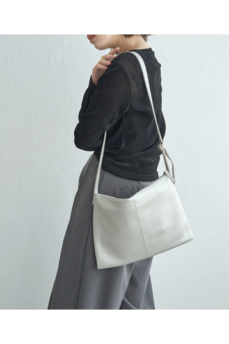 シュリンクレザーシンプルフラットショルダーバッグ【notch.】バッグ 鞄 ショルダー