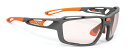 【5/18は「最大4倍!」エントリーでポイントUP】RUDYPROJECT SINTRYX ルディプロジェクト シントリクス ピヨンボマットフレーム インパクトX®2 調光レッドレンズ サングラス ロードバイク(4)