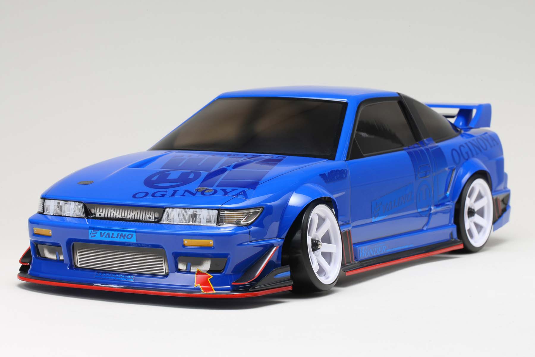 Rakuten - ヨコモ製　ドリフトパッケージ2WD オギノヤ ニッサン シルエイティ サヤカスペシャル ボディ付きキット新品