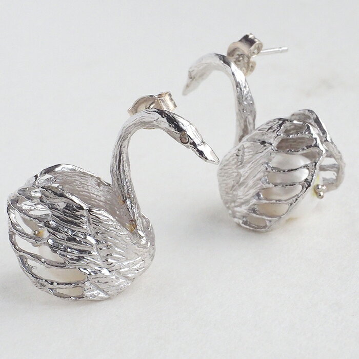 楽天市場】ピアス 白鳥の通販