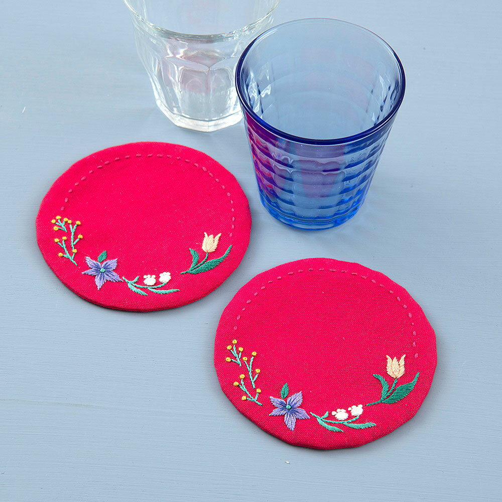 樂天商城 - 刺繍キット ｜ 暮らしを彩る 花刺繍 ［ リースコースター 2枚セット］｜ 刺しゅう 刺繍 ししゅう 刺繍キット 花 草花 ステッチ 手芸 コースター