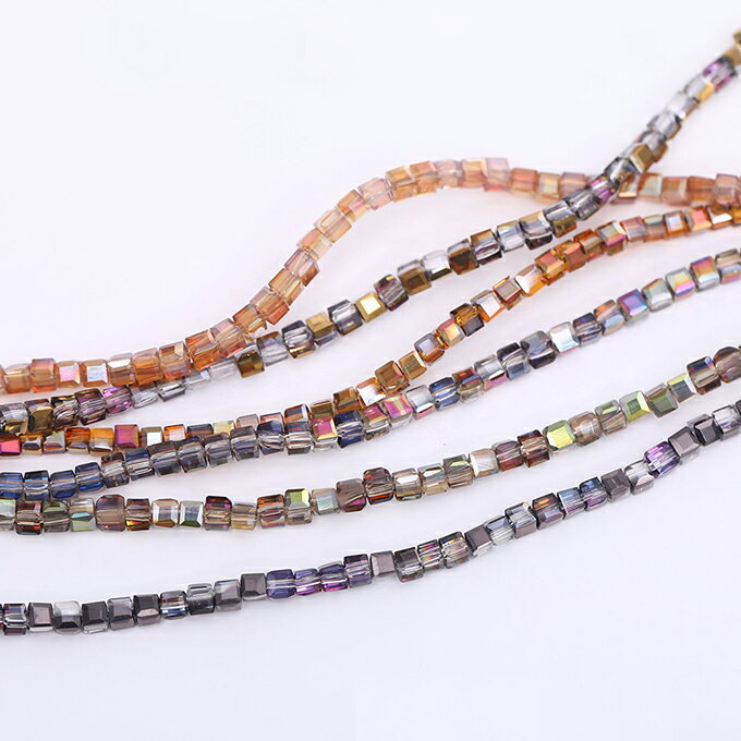 即日発送！メッキガラスビーズ キューブB 2.5×2.5mm