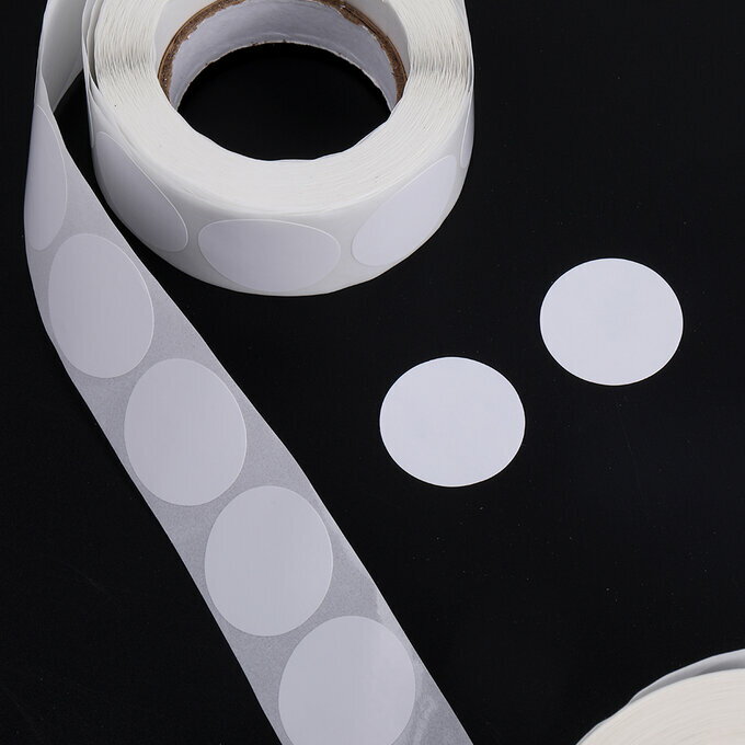 即日発送!ギフトシール 封印シール ラッピングシール 単色白シール プレゼント包装シール 幅約28mm 1巻(約500枚) ※メール便不可