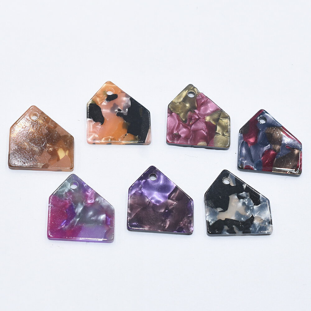 即日発送！アクリルプレートパーツ 不規則型 マーブル 穴ありあり 25×34mm（10ヶ）