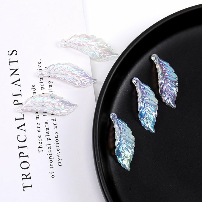 即日発送！アクリルチャーム リーフ 横穴あり 11×30mm オーロラカラー（6ヶ）