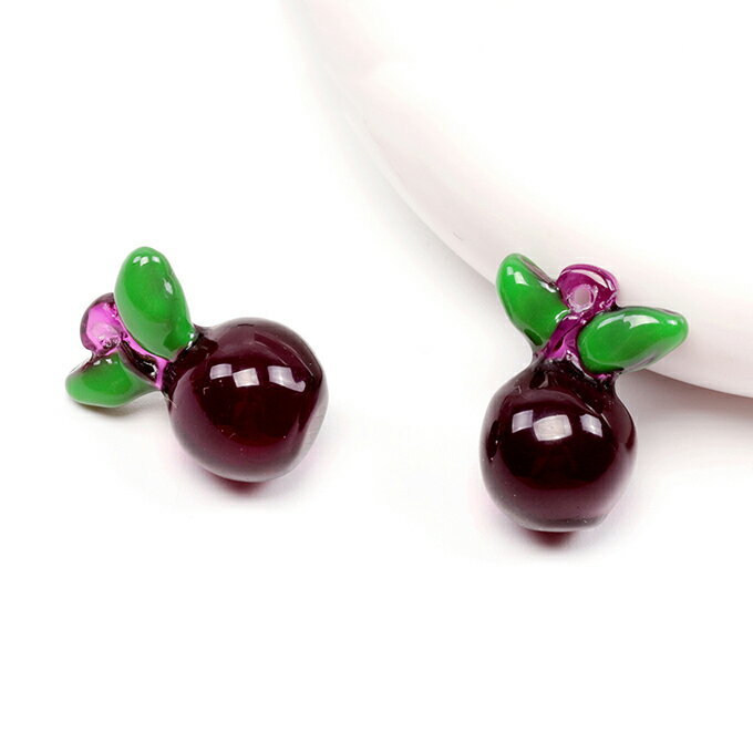 仕　様 サイズ約12×16mm材　質樹脂製重さ約4.2g/袋 入　数 6ヶ 注意事項 商品の一部には、生産過程上において、歪み・メッキムラ・色ムラ・サビ・多少の柄ずれなどある場合があります。ご返品とご交換は出来かねますので、予めご了承の上ご購入ください。ご理解・ご協力をお願い申し上げます。