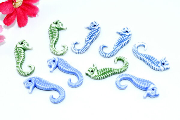 即日発送！アクリルチャーム 海馬 12×27mm【20ヶ】