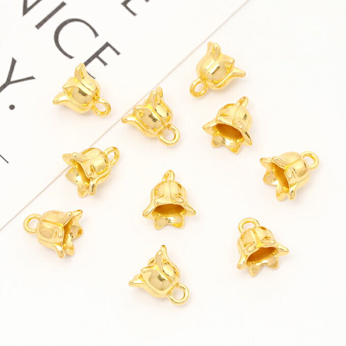 即日発送！メタルチャーム フラワー 1カン ゴールド 10×10mm（10ヶ）