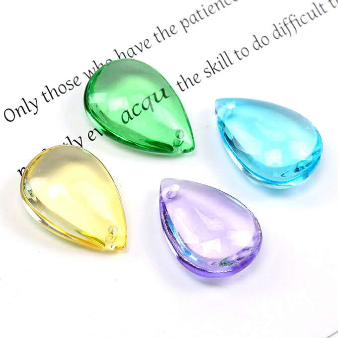 即日発送！ガラスドロップチャーム 19×27mm