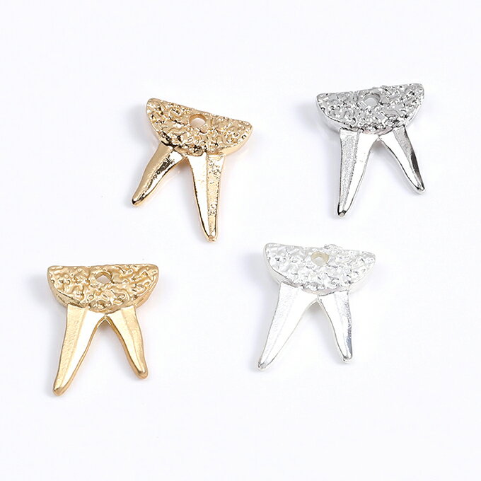 即日発送！メタルチャーム デザイン 魚の尾 1穴 12×14mm（8ヶ）