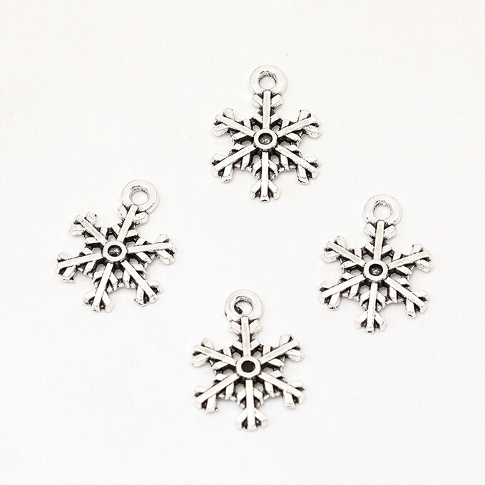 即日発送！銀古美チャーム アンティークシルバー 立体メタルチャーム 雪結晶（20ヶ）