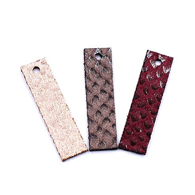 即日発送！PUタグパーツ 長方形 1穴 8×30mm ヘビ柄2【30ヶ】